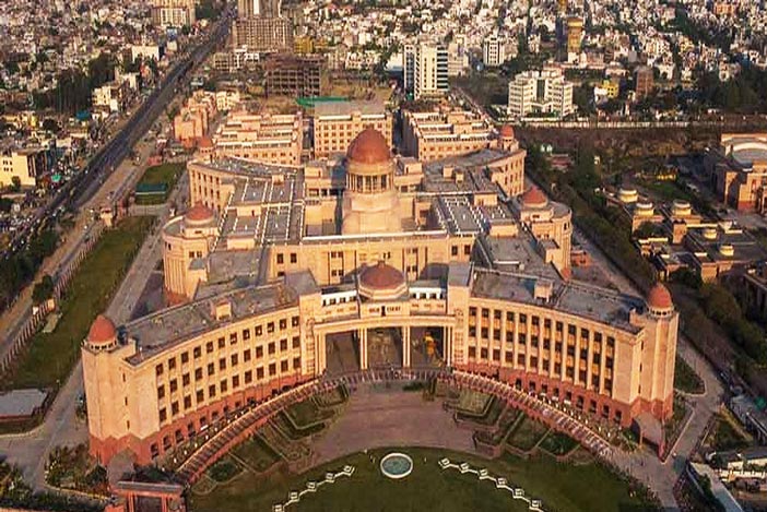 KT Law Office Best Law Firm for Lucknow Bench Allahabad High Court.
